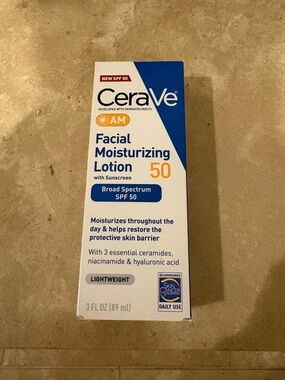 CeraVe AM Facial Moisturizing Lotion SPF 50 — White/Blue